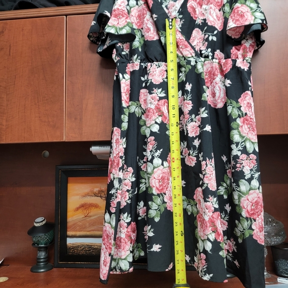 #47 Shein women's dress size 2XL - Picture 4 of 9